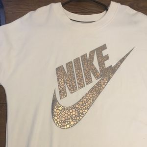 Nike Metallic Logo Pullover